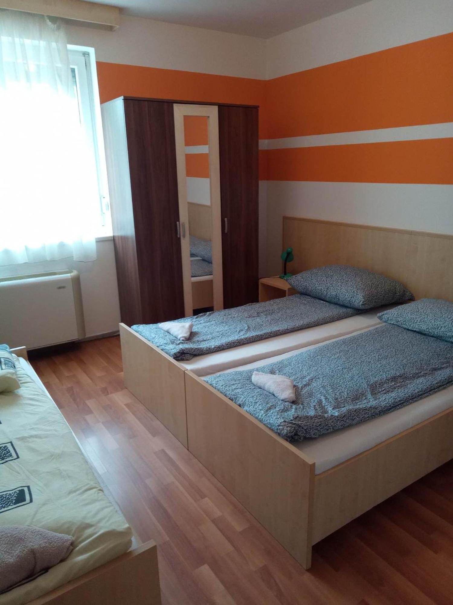 Oazis Wellness Apartman2 ไฮจ์ดุสโซบอสโล ห้อง รูปภาพ