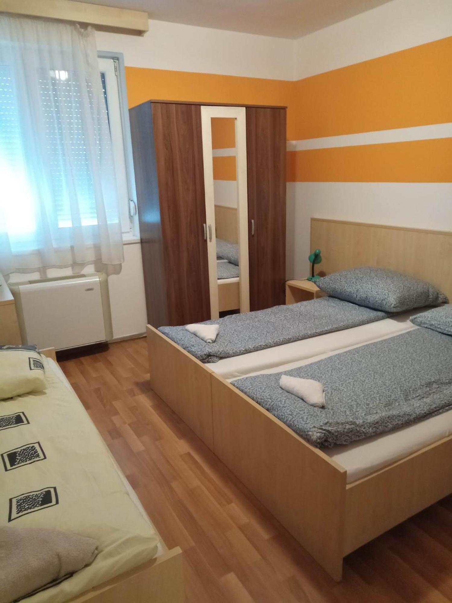 Oazis Wellness Apartman2 ไฮจ์ดุสโซบอสโล ห้อง รูปภาพ