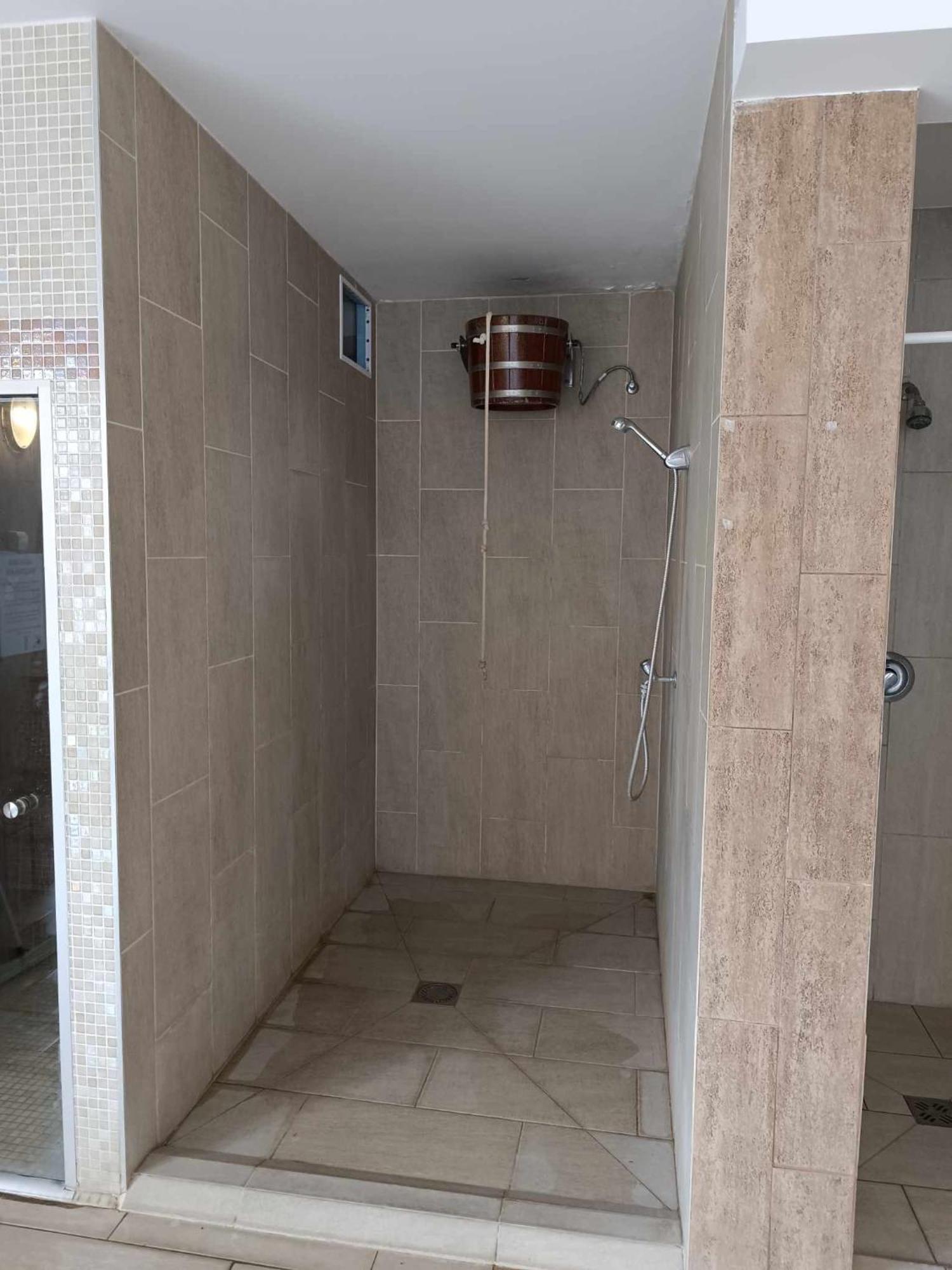 Oazis Wellness Apartman2 ไฮจ์ดุสโซบอสโล ภายนอก รูปภาพ