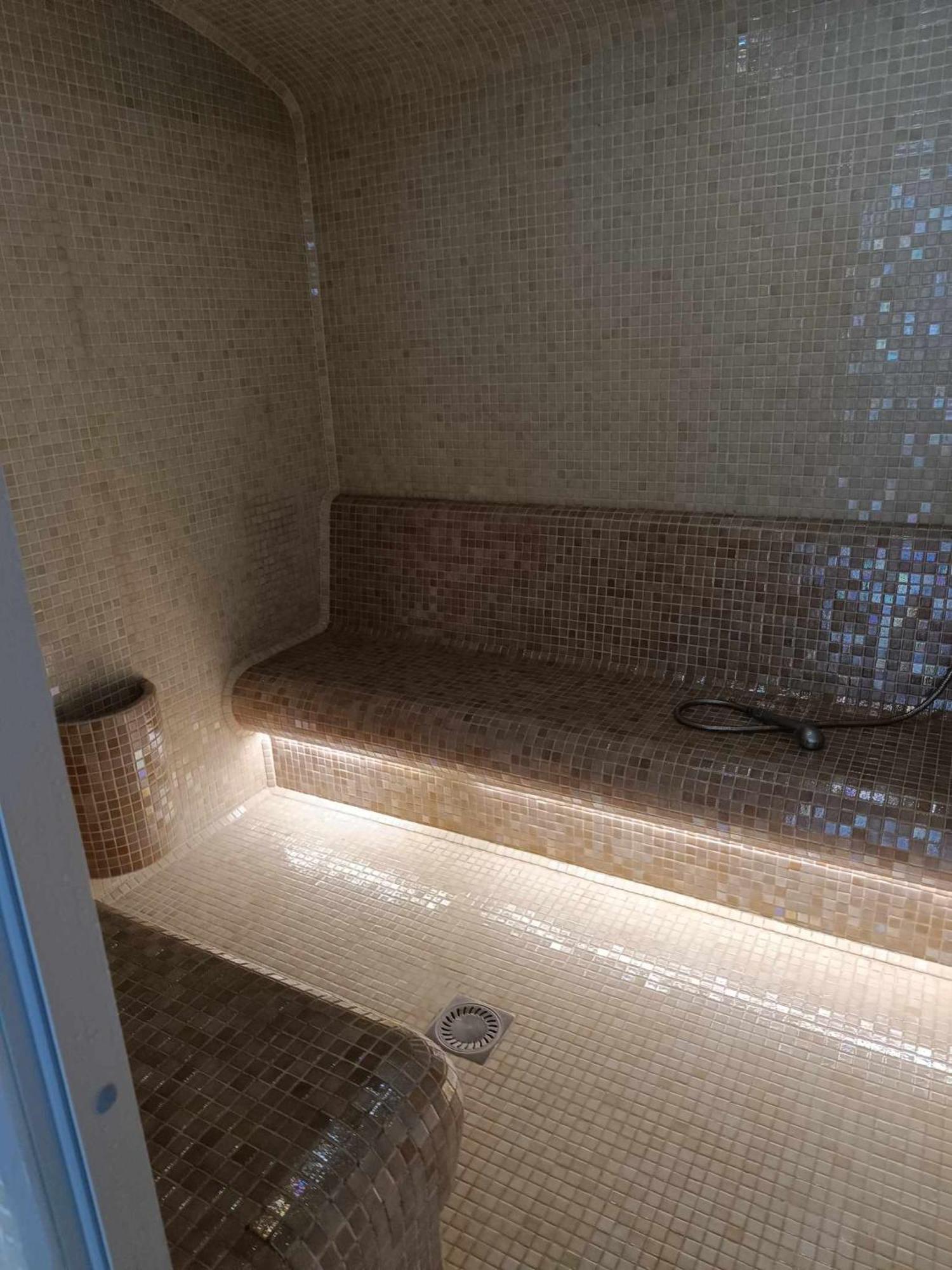 Oazis Wellness Apartman2 ไฮจ์ดุสโซบอสโล ภายนอก รูปภาพ